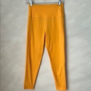 Girlfriend collective compressive leggings yellow size medium